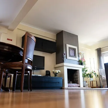 Window To The Sea アパート