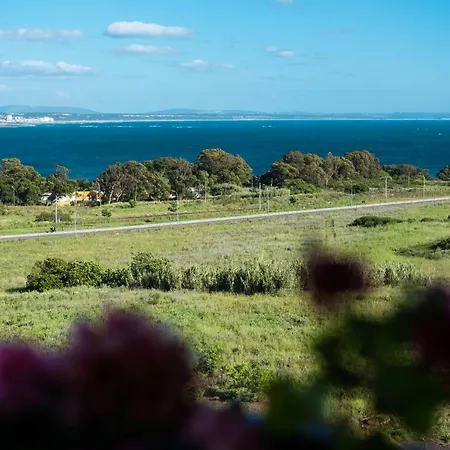 Window To The Sea * Oeiras