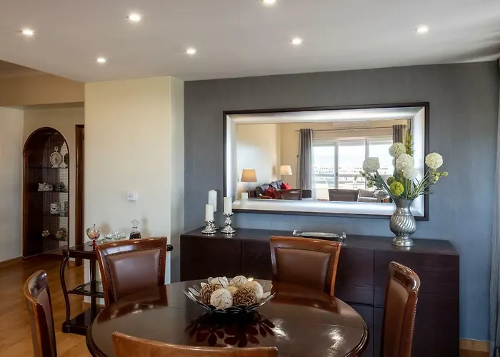 Window To The Sea * Oeiras